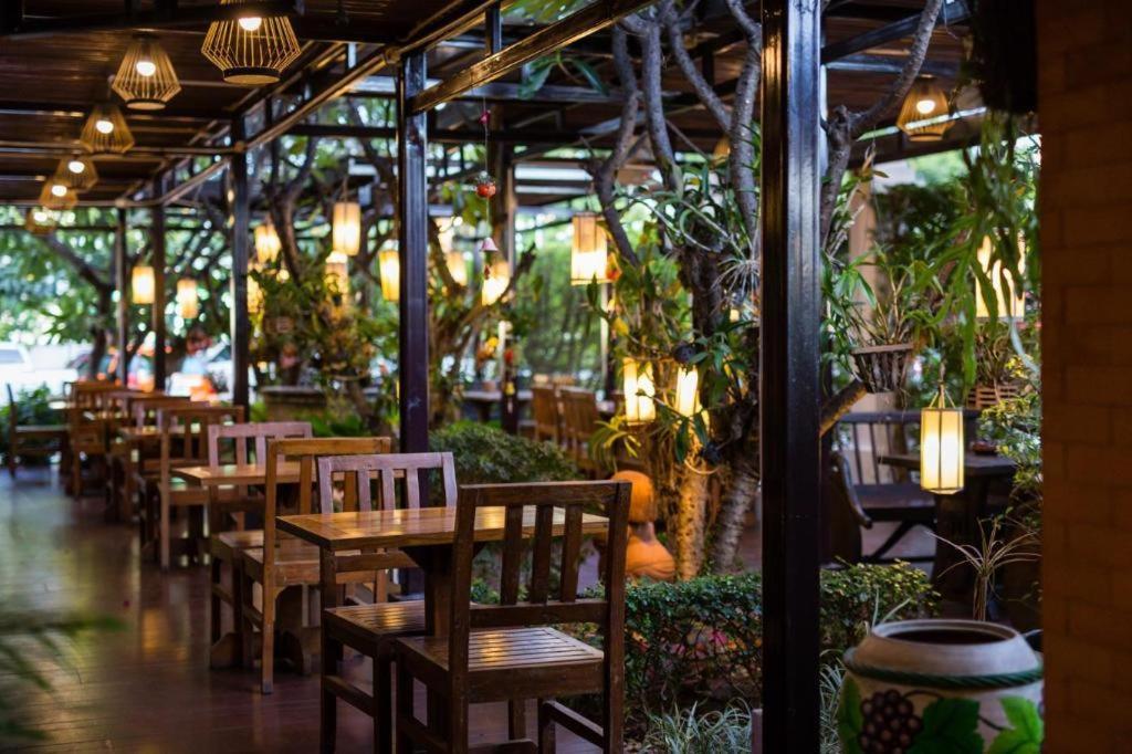 Asia Hotels Group Chiang Mai Exterior foto