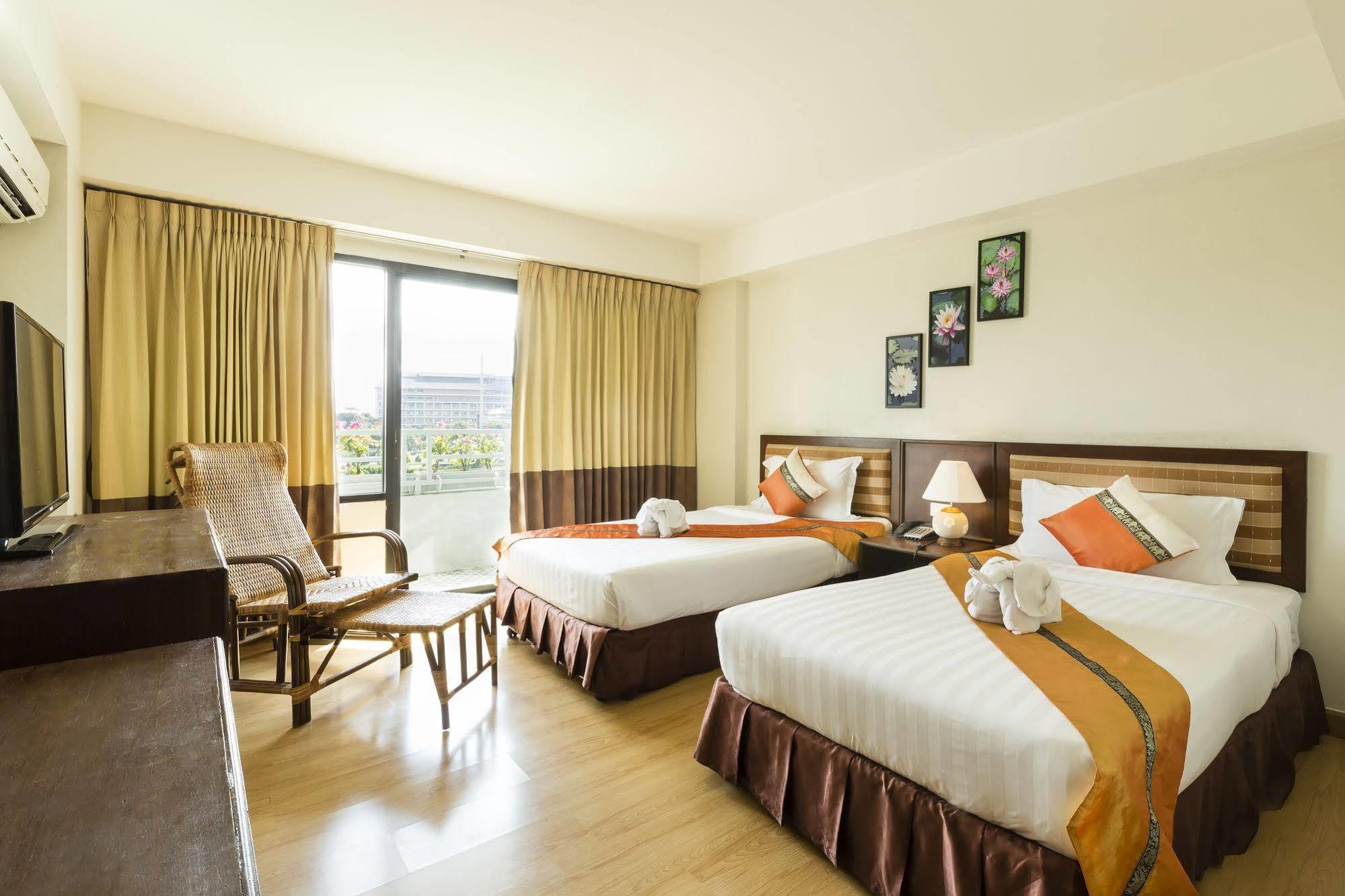 Asia Hotels Group Chiang Mai Exterior foto